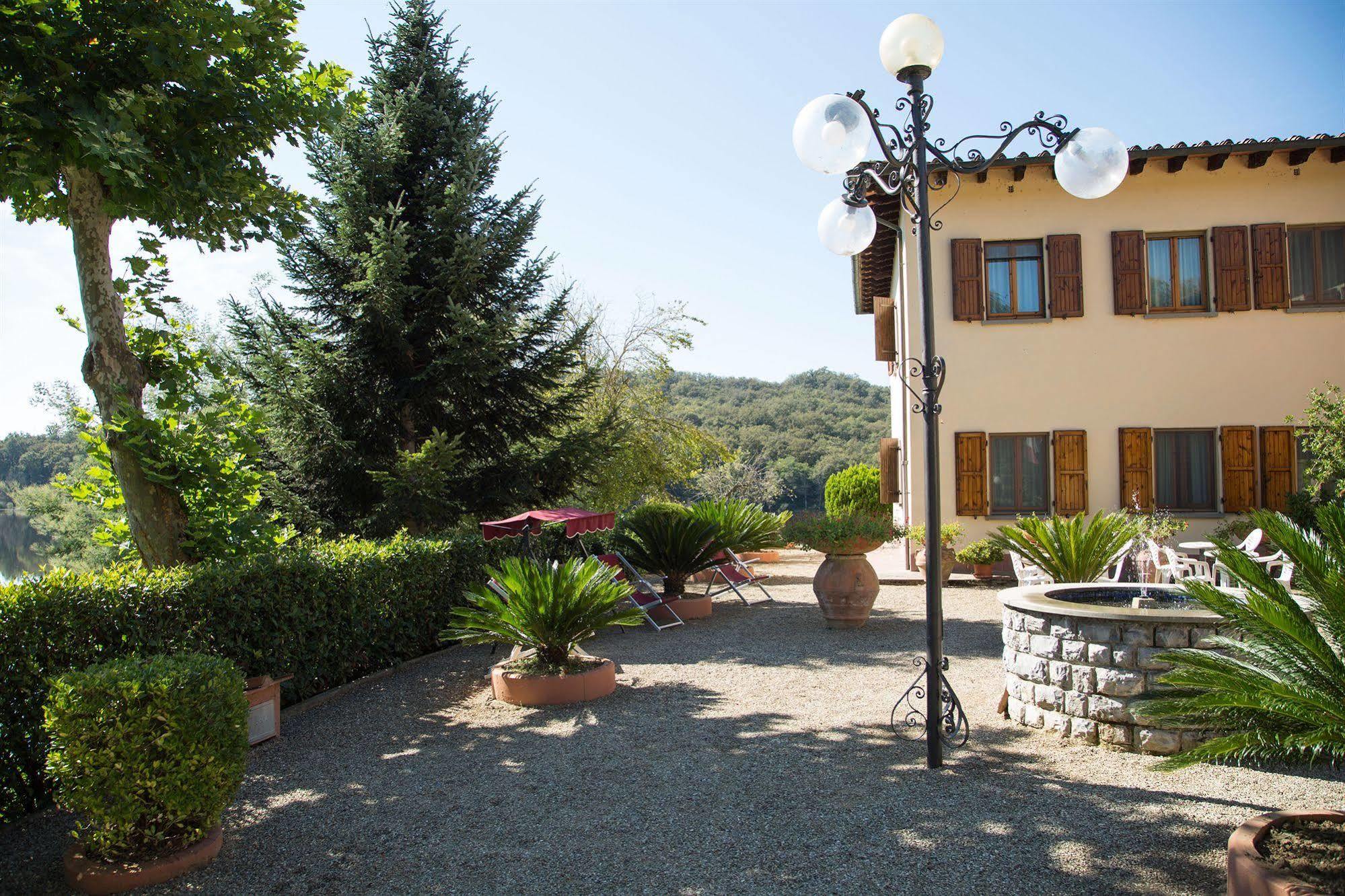 קבריליה Hotel Del Lago מראה חיצוני תמונה
